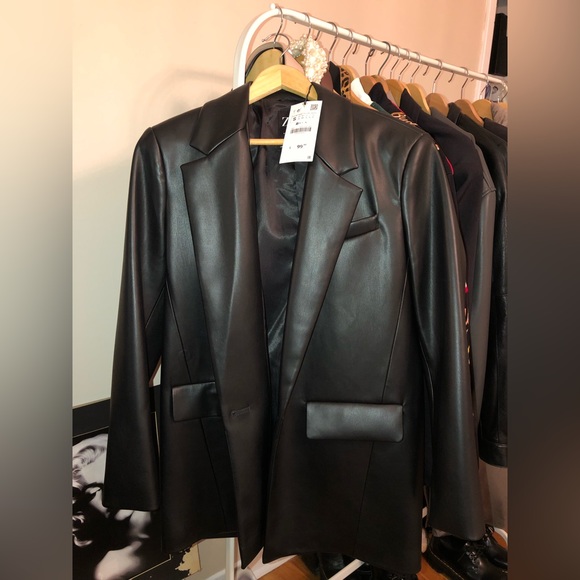 Zara Jackets & Blazers - Zara faux leather oversized blazer